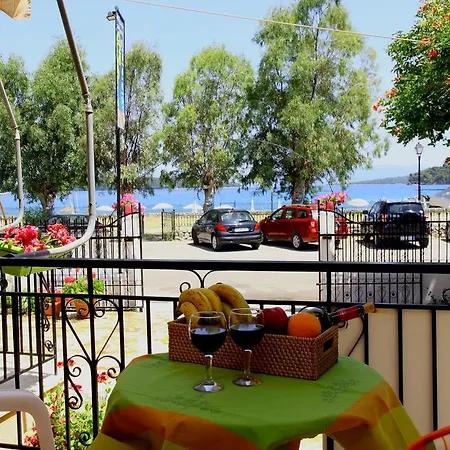 Apartament Aretousa